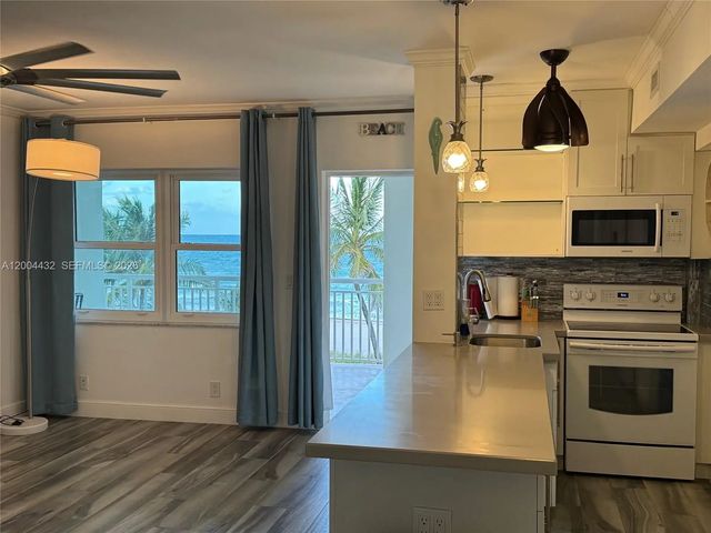 4 of 23 - 901 S Surf Road #407, Hollywood, FL