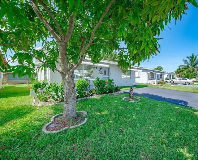 3 of 37 - 4401 Nw 47th Street, Tamarac, FL