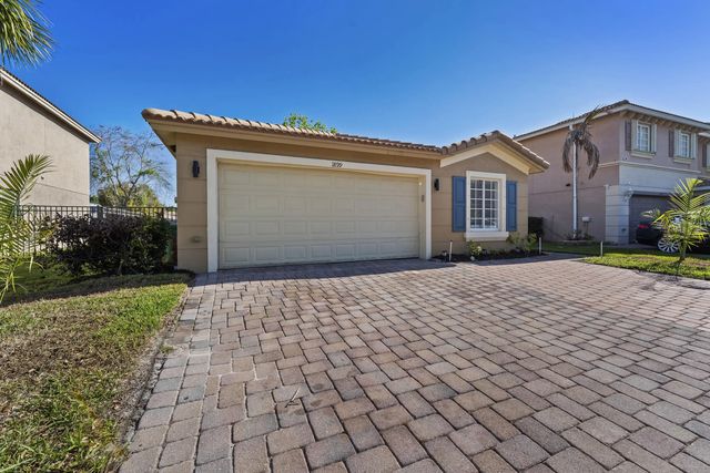 1899 Newport Isles Boulevard, Port St. Lucie
