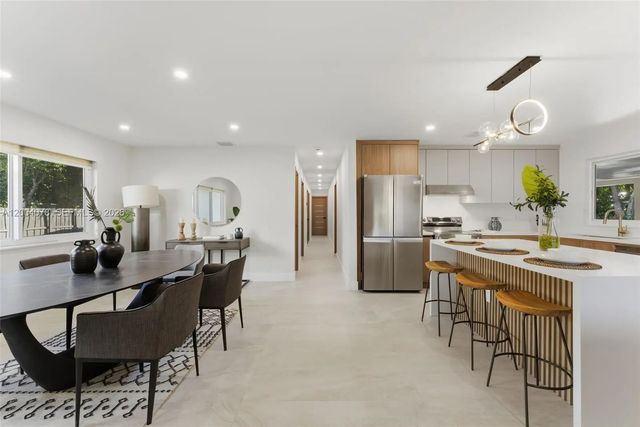 4 of 24 - 13225 Sw 83rd Court, Pinecrest, FL