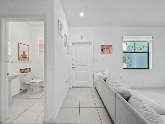 5 of 36 - 14800 Sw 183rd Terrace, Miami, FL