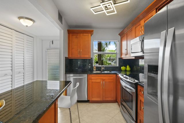 4 of 25 - 2781 N Pine Island Road #112, Sunrise, FL