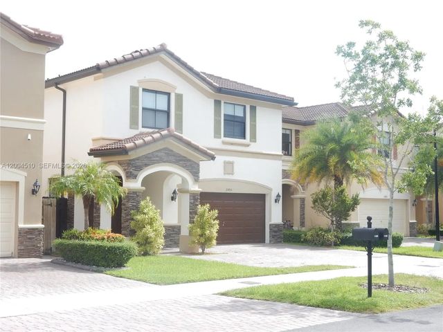 2 of 25 - 11455 Nw 88th Lane, Doral, FL