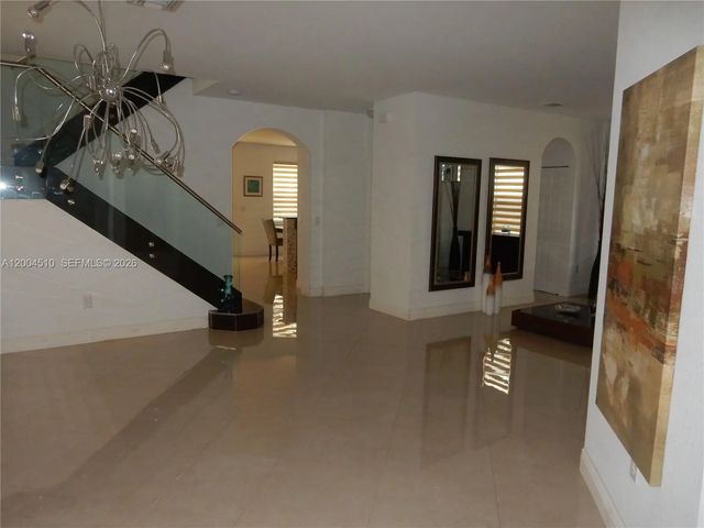 5 of 25 - 11455 Nw 88th Lane, Doral, FL