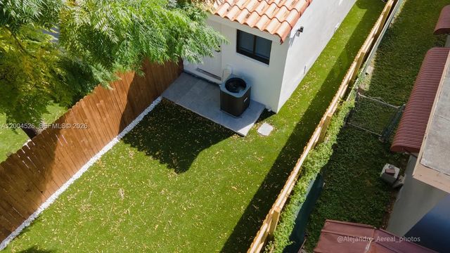 3045 Sw 21st Street, Miami