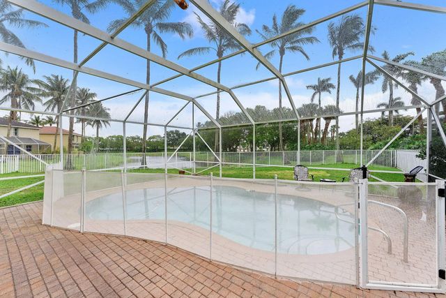 5 of 39 - 5120 Crescent Moon Drive, Greenacres, FL