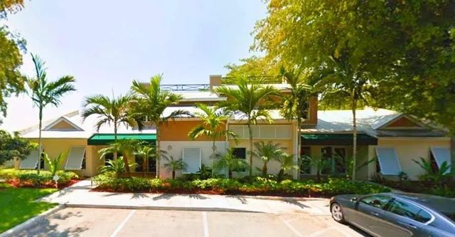 1232 N University Drive #second Floor, Plantation