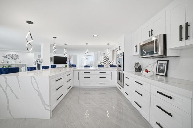 3 of 54 - 1627 Riverview Road #615, Deerfield Beach, FL