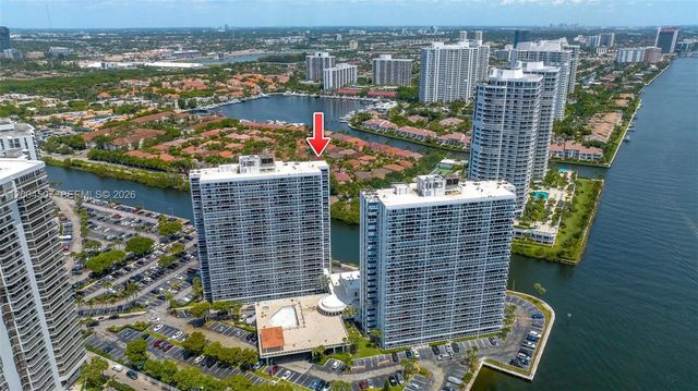 2 of 57 - 20505 E Country Club Drive #ph-38, Aventura, FL