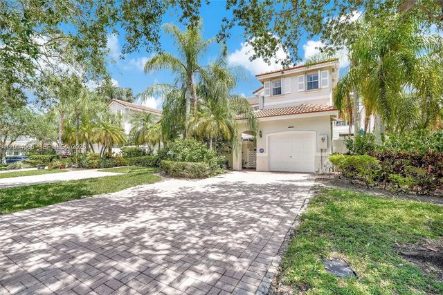1675 Yellowheart Way, Hollywood
