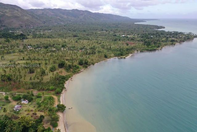 Samana Bay, 