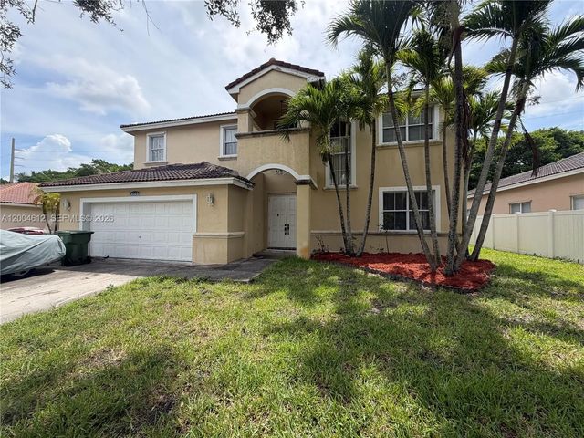 2329 Nw 184th Terrace, Pembroke Pines