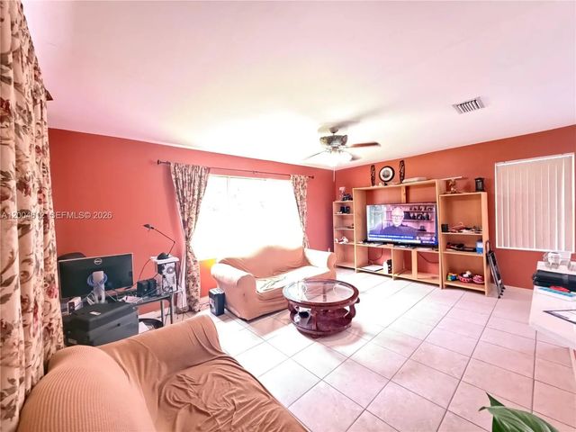 4 of 17 - 2329 Nw 184th Terrace, Pembroke Pines, FL