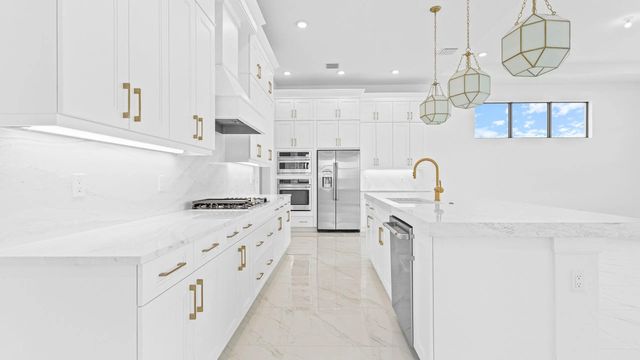 5 of 49 - 5474 Hutchinson Way, The Acreage, FL