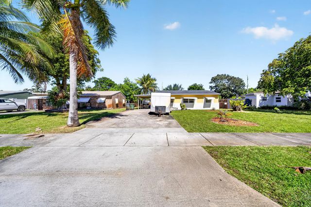 5730 Ne 6th Terrace, Oakland Park