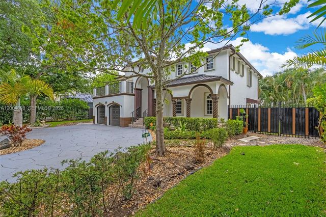 3 of 49 - 16230 Nw 84th Court, Miami Lakes, FL