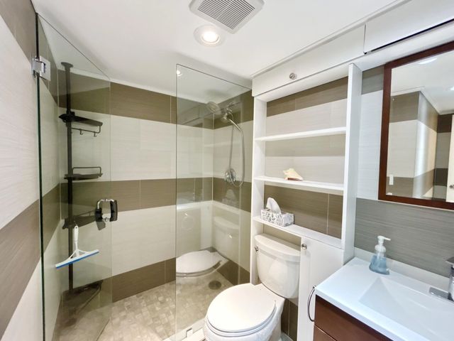 4 of 61 - 223 Pine Hov Circle #c-2, Greenacres, FL