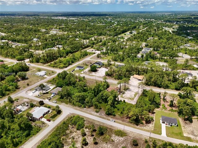 3 of 26 - 460 Norwood Avenue S, Lehigh Acres, FL