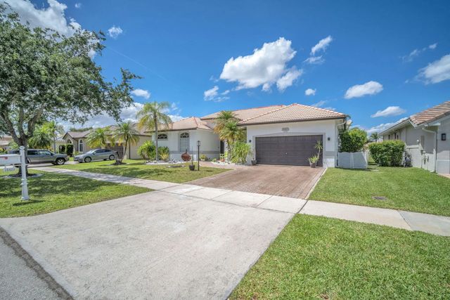 3 of 71 - 16423 Segovia Circle S, Fort Lauderdale, FL