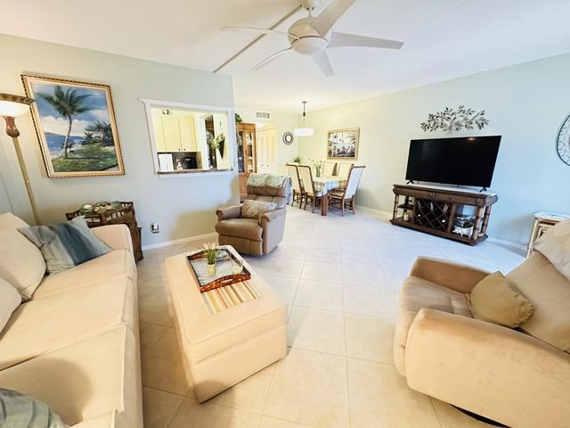 4 of 67 - 2132 Cambridge F, Deerfield Beach, FL