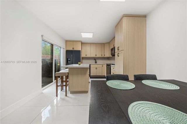 2 of 22 - 4089 Forest Hill Drive, Cooper City, FL