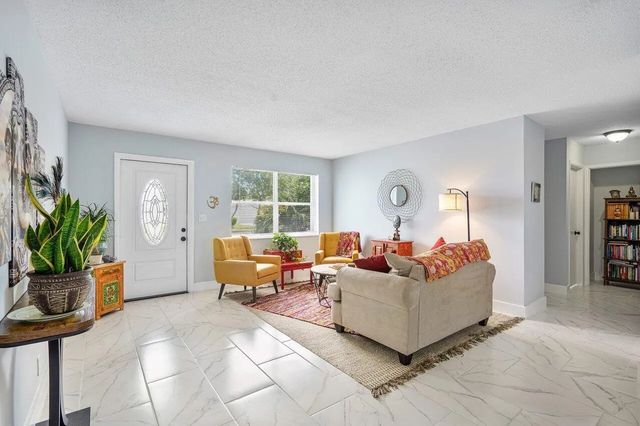 4 of 50 - 517 Sw 18th Street, Boynton Beach, FL