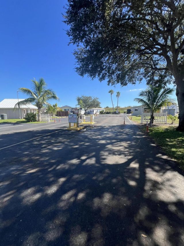 5 of 11 - 7950 Florida 78, Okeechobee, FL