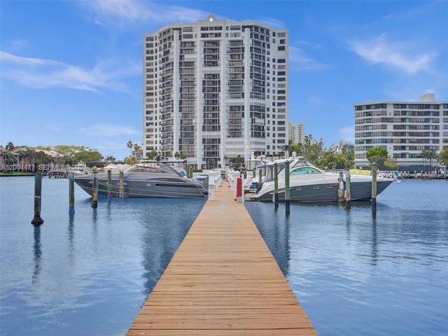 2 of 42 - 2667 S Parkview Drive, Hallandale Beach, FL
