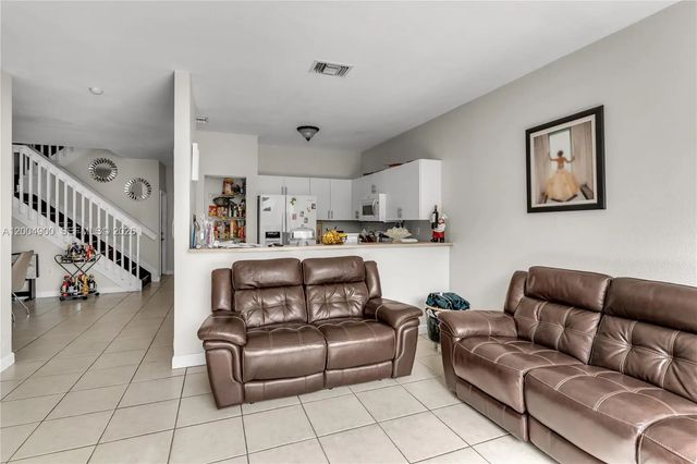 4 of 18 - 24513 Sw 110th Place, Homestead, FL