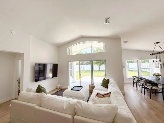 7895 Manor Forest Boulevard, Boynton Beach