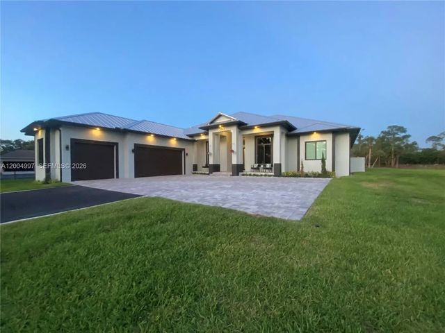 4 of 46 - 360 13th Street Sw, Naples, FL