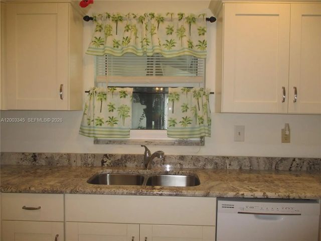 2 of 38 - 6531 Se Federal Highway #s212, Stuart, FL