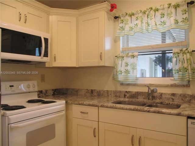 3 of 38 - 6531 Se Federal Highway #s212, Stuart, FL