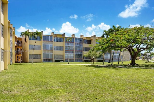 2 of 18 - 1551 Ne Miami Gardens Drive #322, Miami, FL