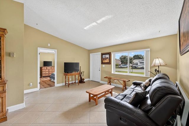 5 of 21 - 12541 Sw 10th Court, Davie, FL