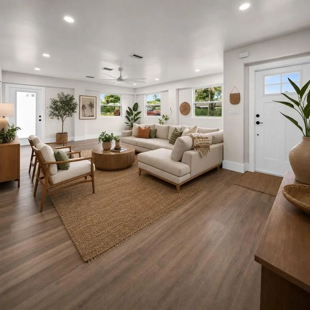 2 of 33 - 426 Bayberry Drive, West Palm Beach, FL