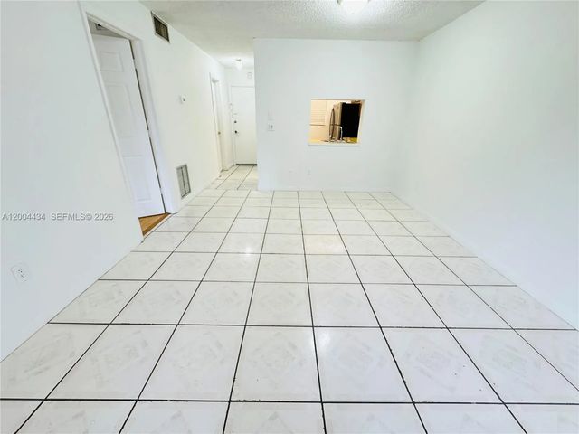 3 of 18 - 2800 Nw 56th Avenue #d102, Lauderhill, FL