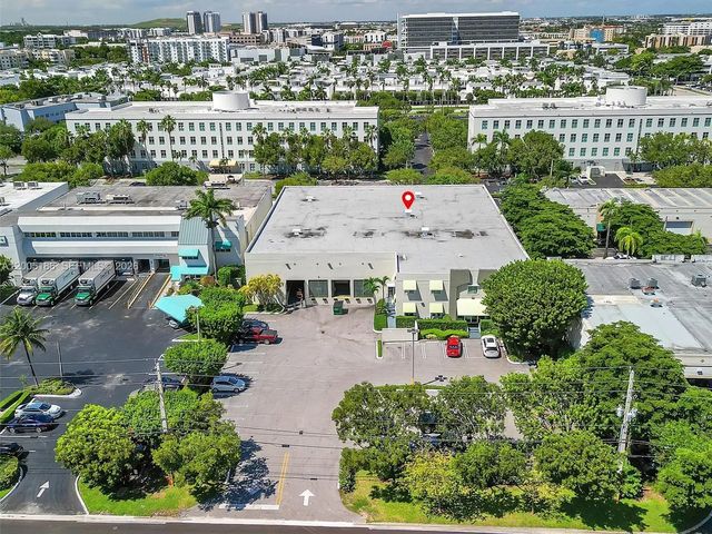 3 of 38 - 8299 Nw 30th Terrace, Doral, FL