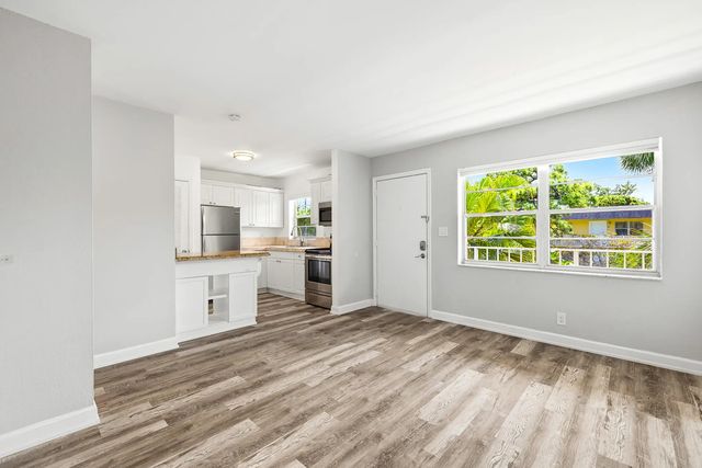5162 Ne 6th Avenue #317, Oakland Park