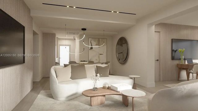 4 of 38 - 250 Collins Avenue #107, Miami Beach, FL