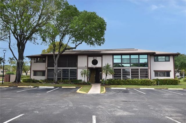 9955 N Belfort Circle #112, Tamarac