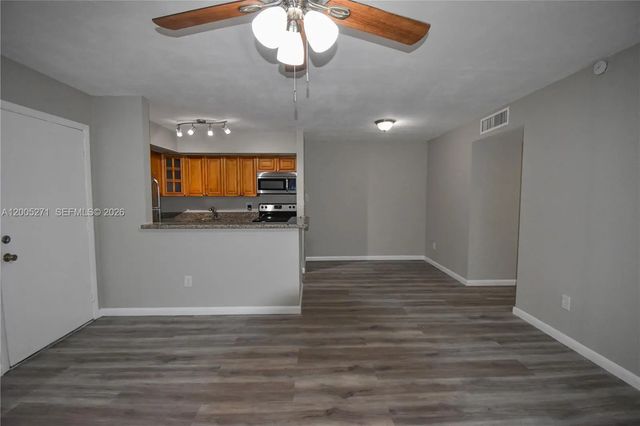 4 of 19 - 9955 N Belfort Circle #112, Tamarac, FL