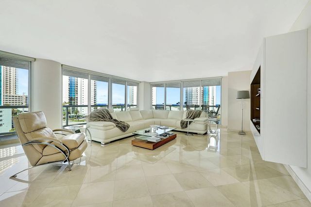 5 of 66 - 16400 Collins Avenue #641, Sunny Isles Beach, FL