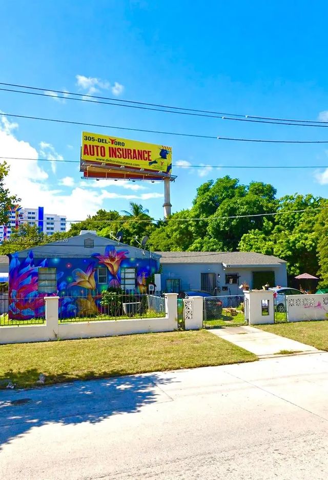 301 Nw 37th Street #cu2, Miami