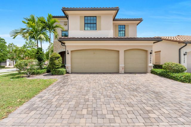 11795 Waterway Circle, Parkland