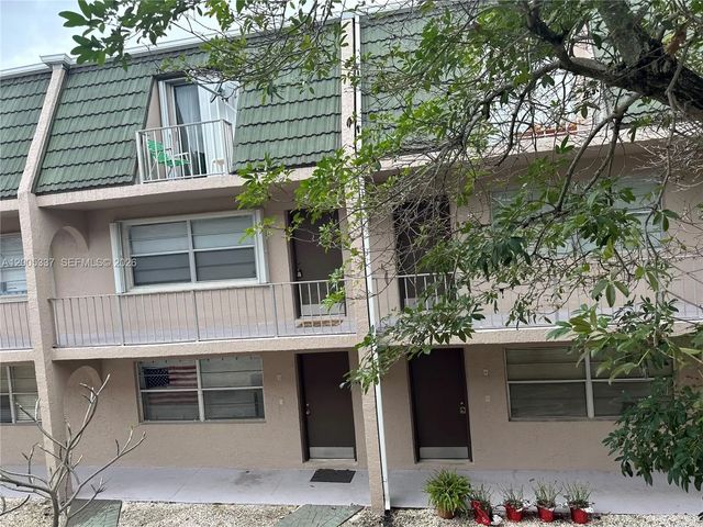1100 Se 4th Avenue #32, Deerfield Beach