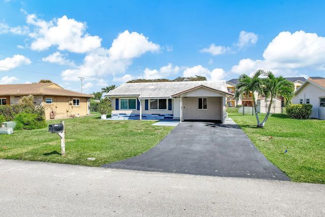 9603 Nw 74th Court, Tamarac