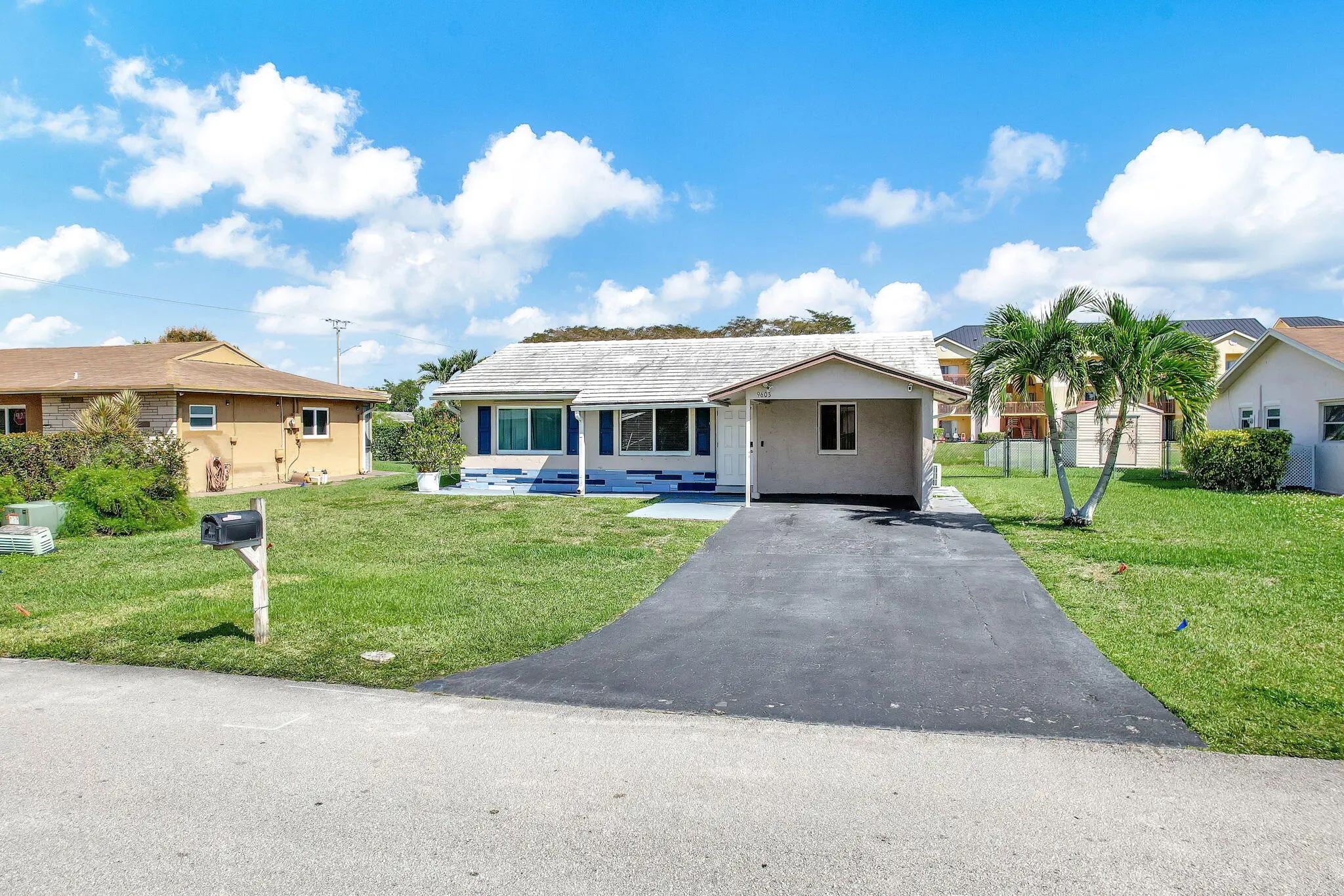 9603 Nw 74th Court, Tamarac