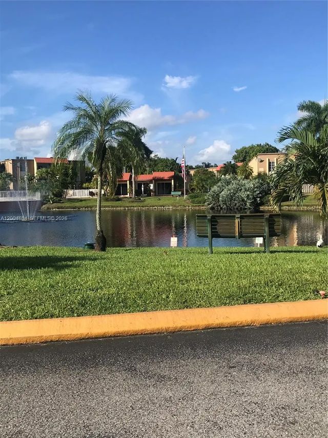5112 Nw 79 Avenue #201, Doral
