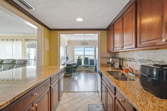 3 of 25 - 4174 Inverrary Drive #701, Lauderhill, FL